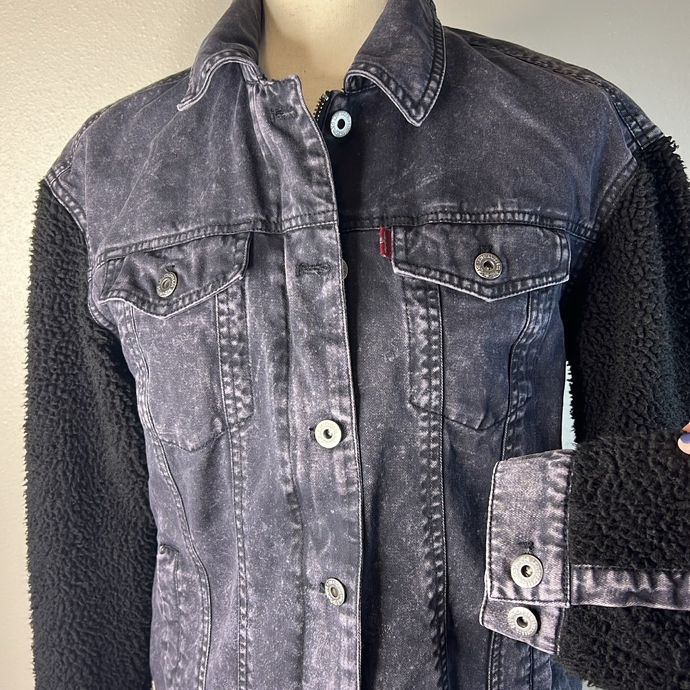 LEVIS Denim Sherpa Trucker Jacket Women SM Black Acid Wash Cotton Zip Up‎ Snap - Picture 3 of 17